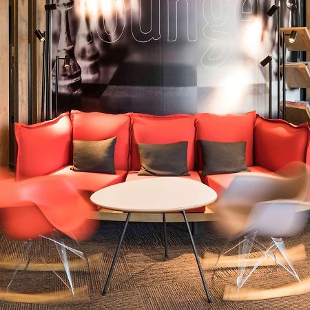 Ibis Angers Centre Chateau Экстерьер фото