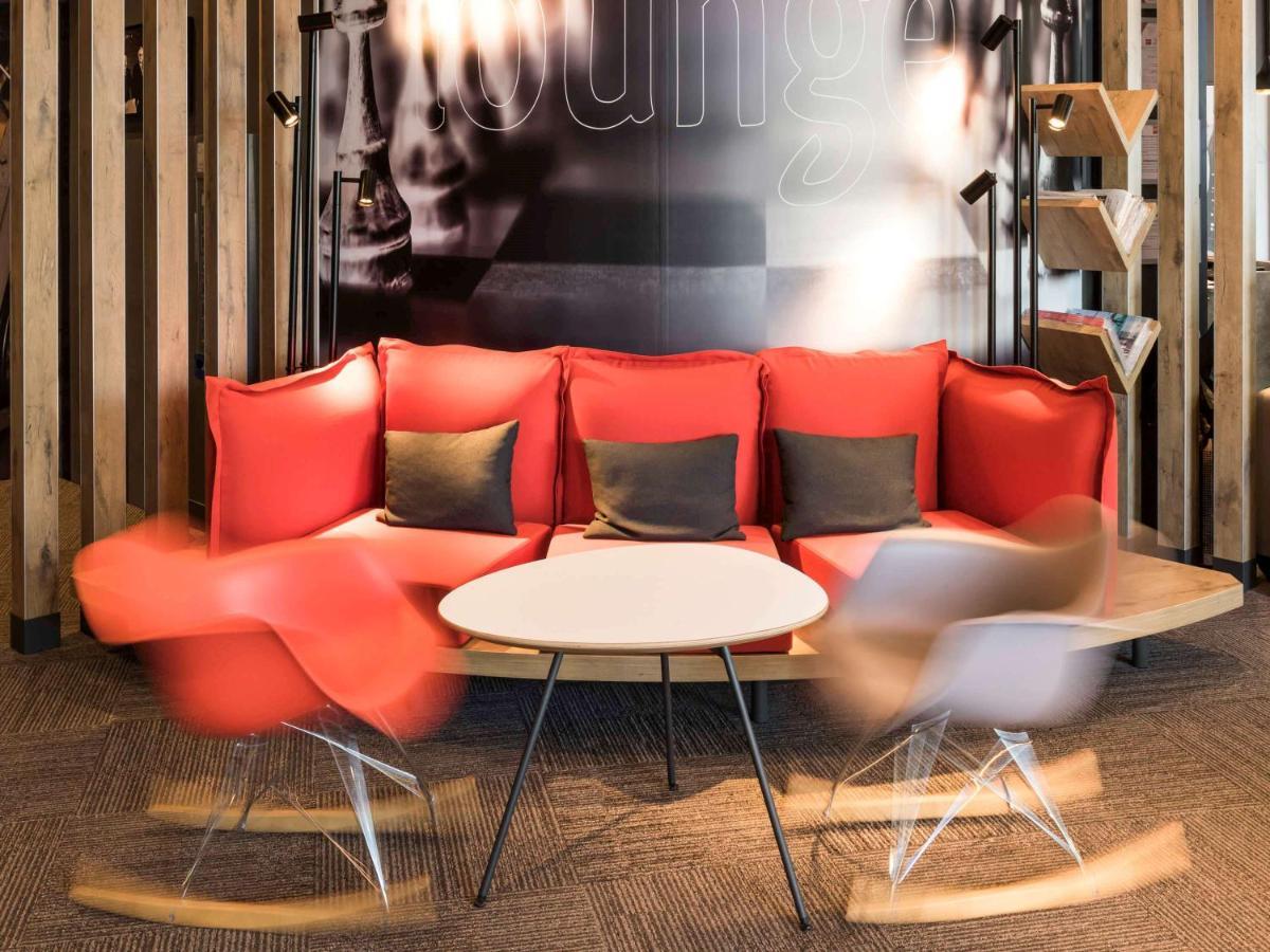 Ibis Angers Centre Chateau Экстерьер фото