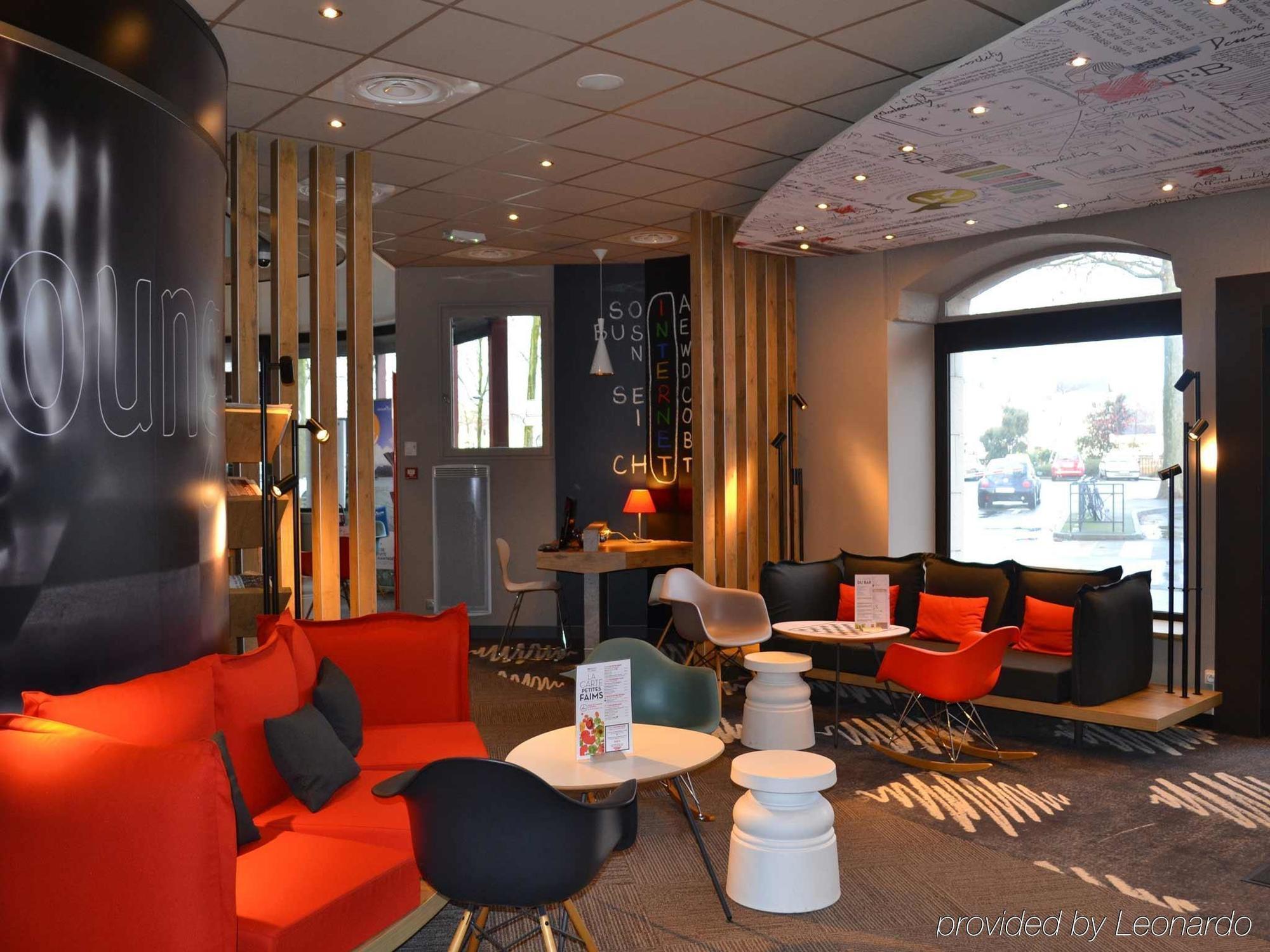 Ibis Angers Centre Chateau Экстерьер фото